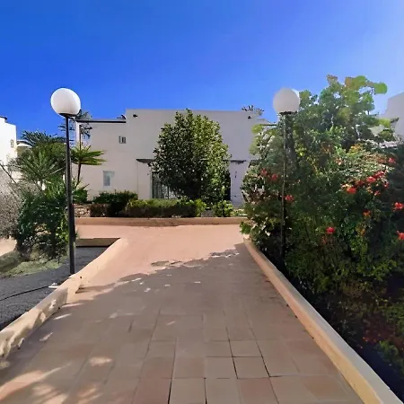 Red Hibiscus Irent Fuerteventura Lägenhet Corralejo