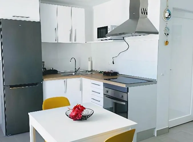 Red Hibiscus Irent Fuerteventura Apartment Corralejo