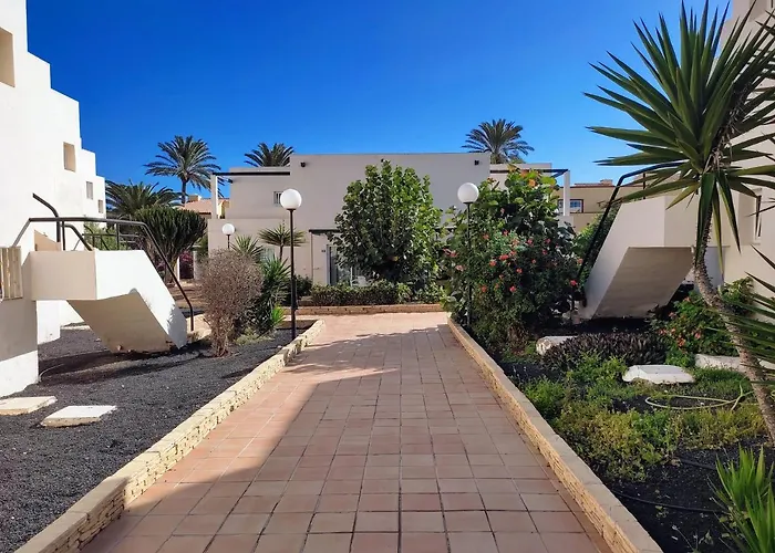 Red Hibiscus Irent Fuerteventura Apartment Corralejo