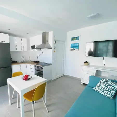 Red Hibiscus Irent Fuerteventura Apartamento *