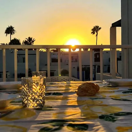 Apartment Red Hibiscus Center Irent Fuerteventura
